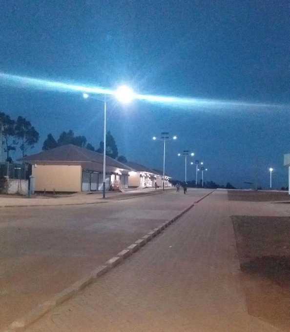 福泉市非洲科特迪瓦太阳能路灯工程